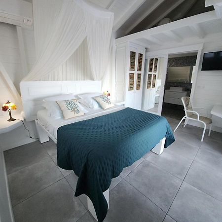 La Petite Villa Тере-де-Хаут Екстериор снимка
